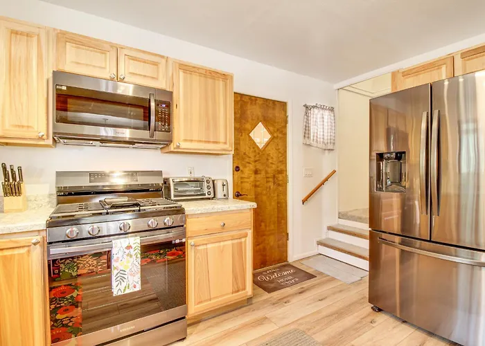 Game + Fireplace! Family Retreat In * Pinetop-Lakeside