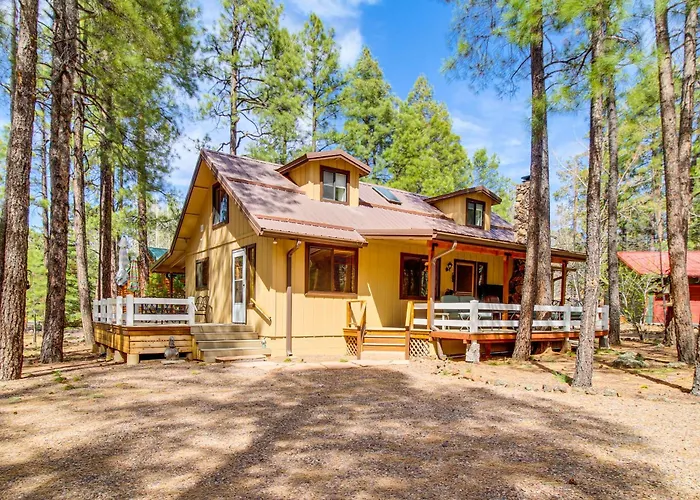 Game + Fireplace! Family Retreat In Pinetop-Lakeside